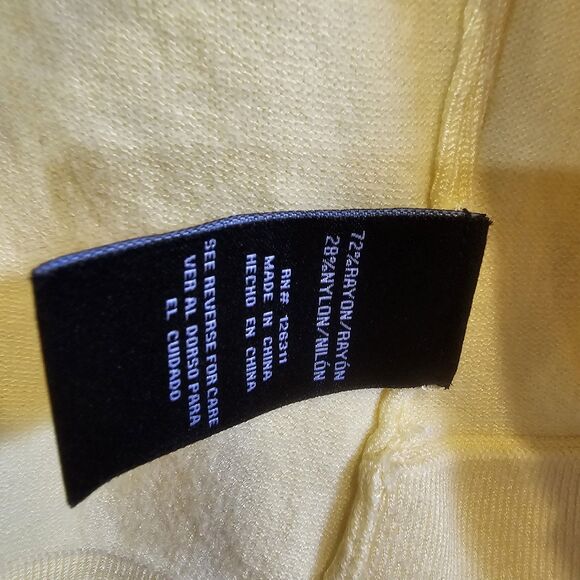 Cable & Gauge Sz Large Yellow Cardigan/Sweater Unique Double Scallop Design - Picture 12 of 13